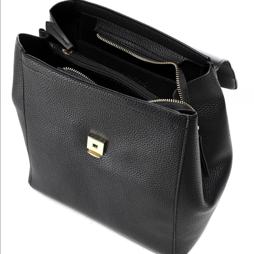 ✨Host Pick✨ 🎒Valentino Backpack 🎒 - Picture 3 of 7